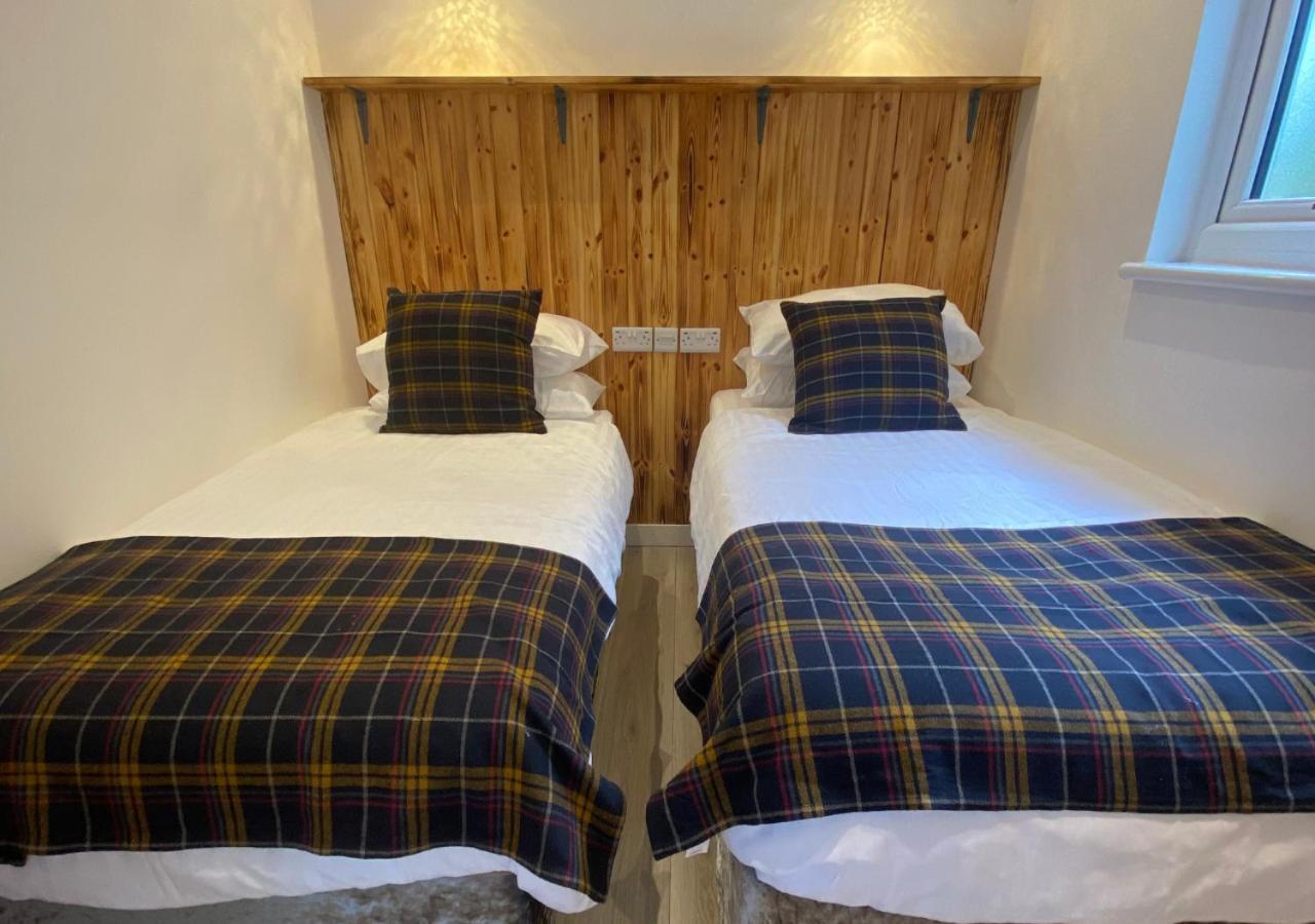 Minimoore Lodge. Perfect For Walkers, Cyclists And Surfers. Scorrier Exterior photo